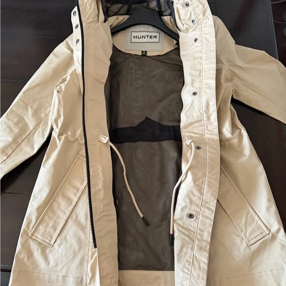 Hunter Beige Hooded Trench Coat - Picture 4 of 5